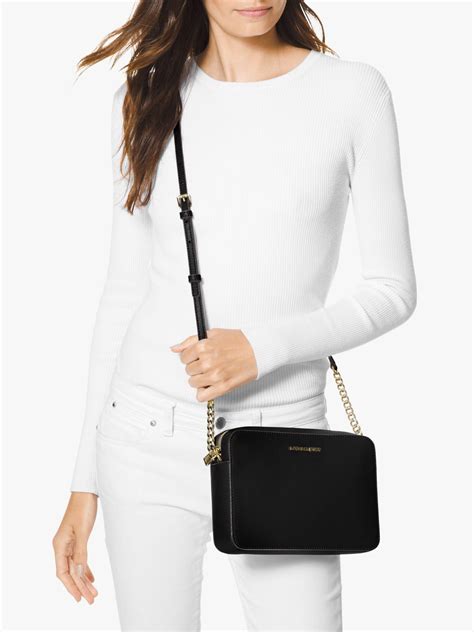 michael kors jet set crossbody zwart|Michael Kors jet set saffiano.